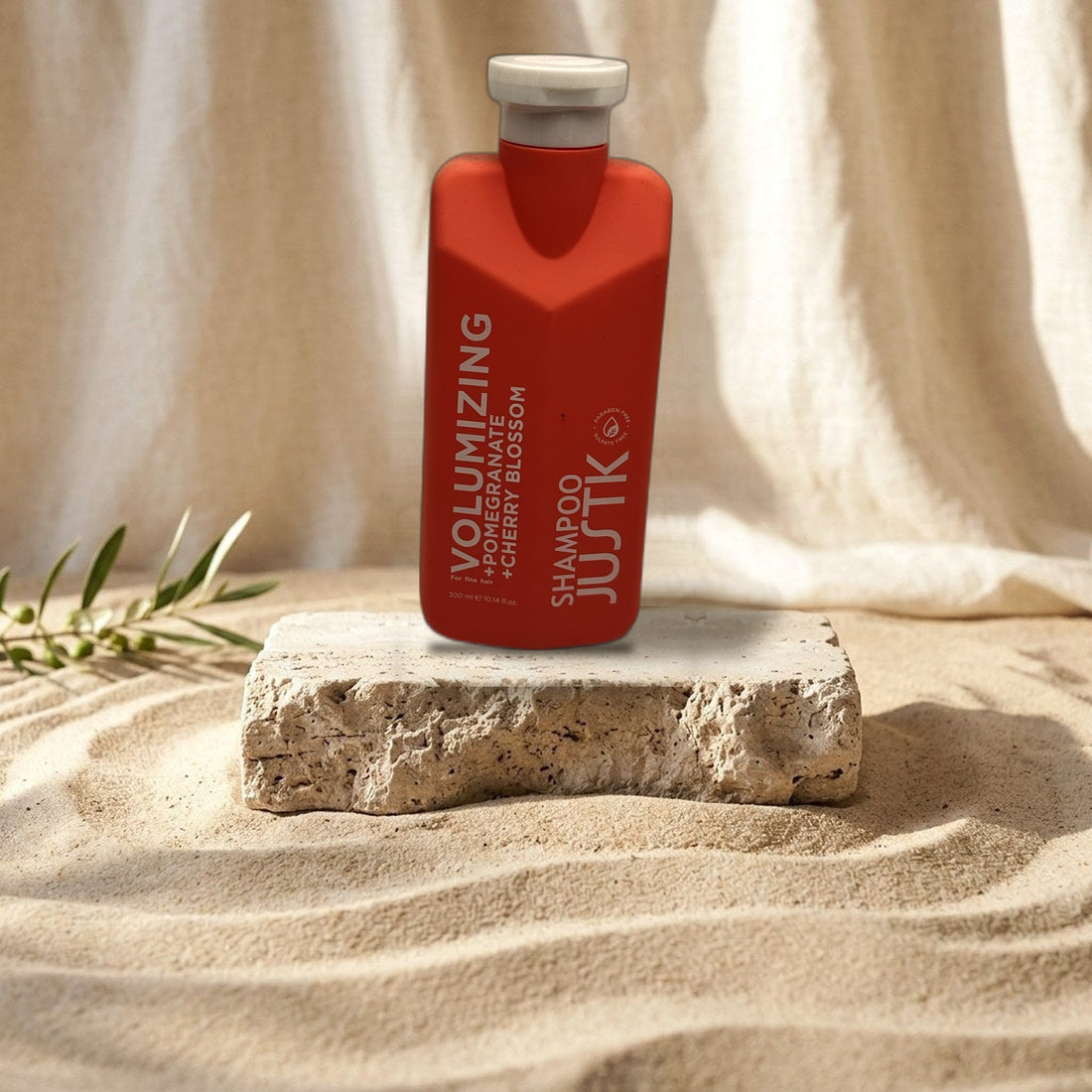 JustK Pomegranate & Cherry Blossom Volumen-Shampoo für feines Haar mit Jojobaöl & Sheabutter 300 ml