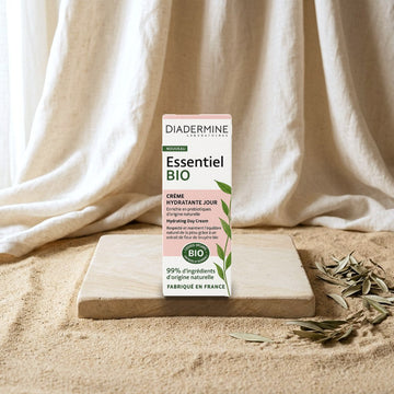 Diadermine Essentiel BIO feuchtigkeitsspendende Tagescreme 50 ml